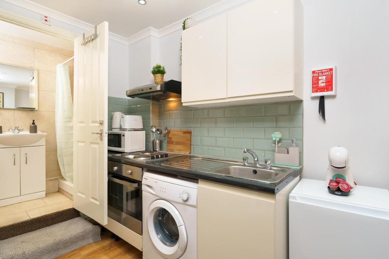 Kensington Nest Serviced Studio 2 Londen Buitenkant foto